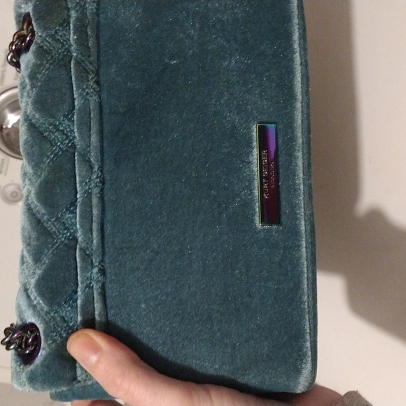 Kurt Geiger Mini Kensington Velvet Crossbody Bag - Picture 7 of 11